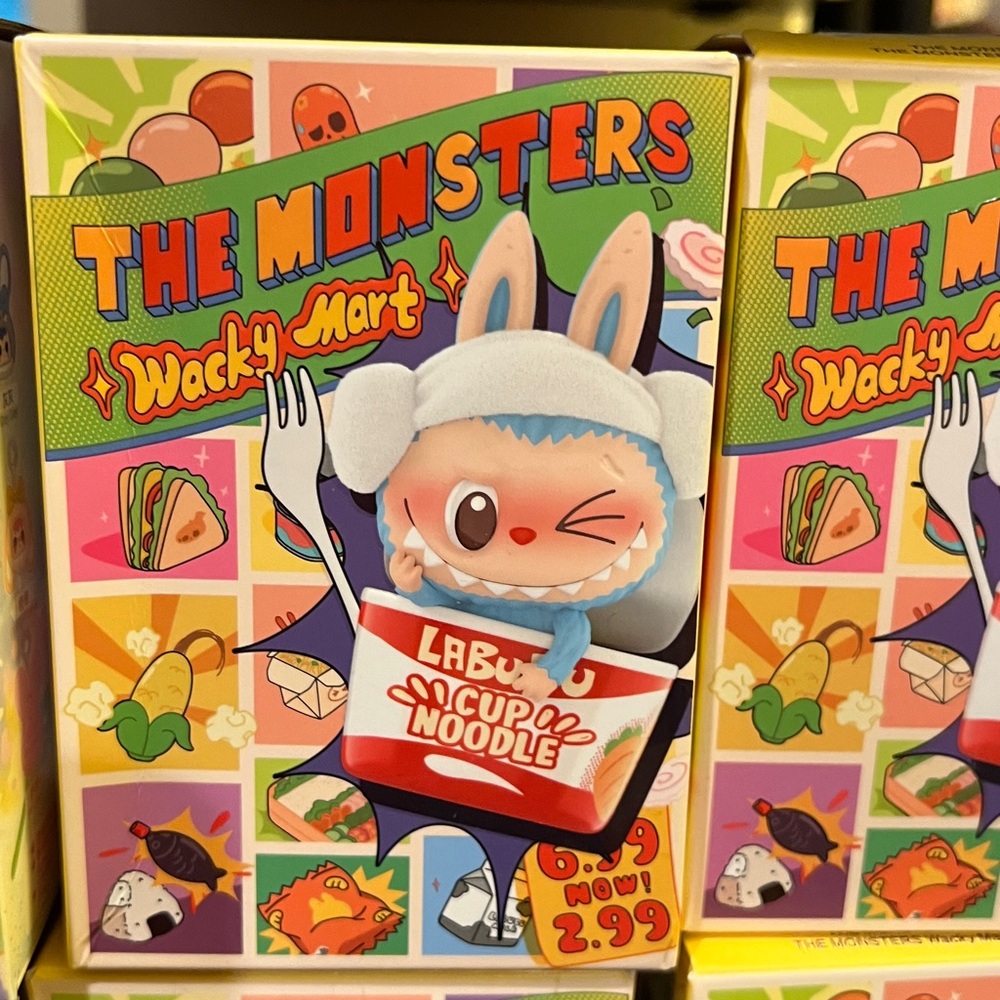 THE MONSTERS WACKY MART